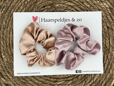 Scrunchies - elastiek - gladde stof - met strass - glimmers - steentjes - kerst - set van twee - peach en roze