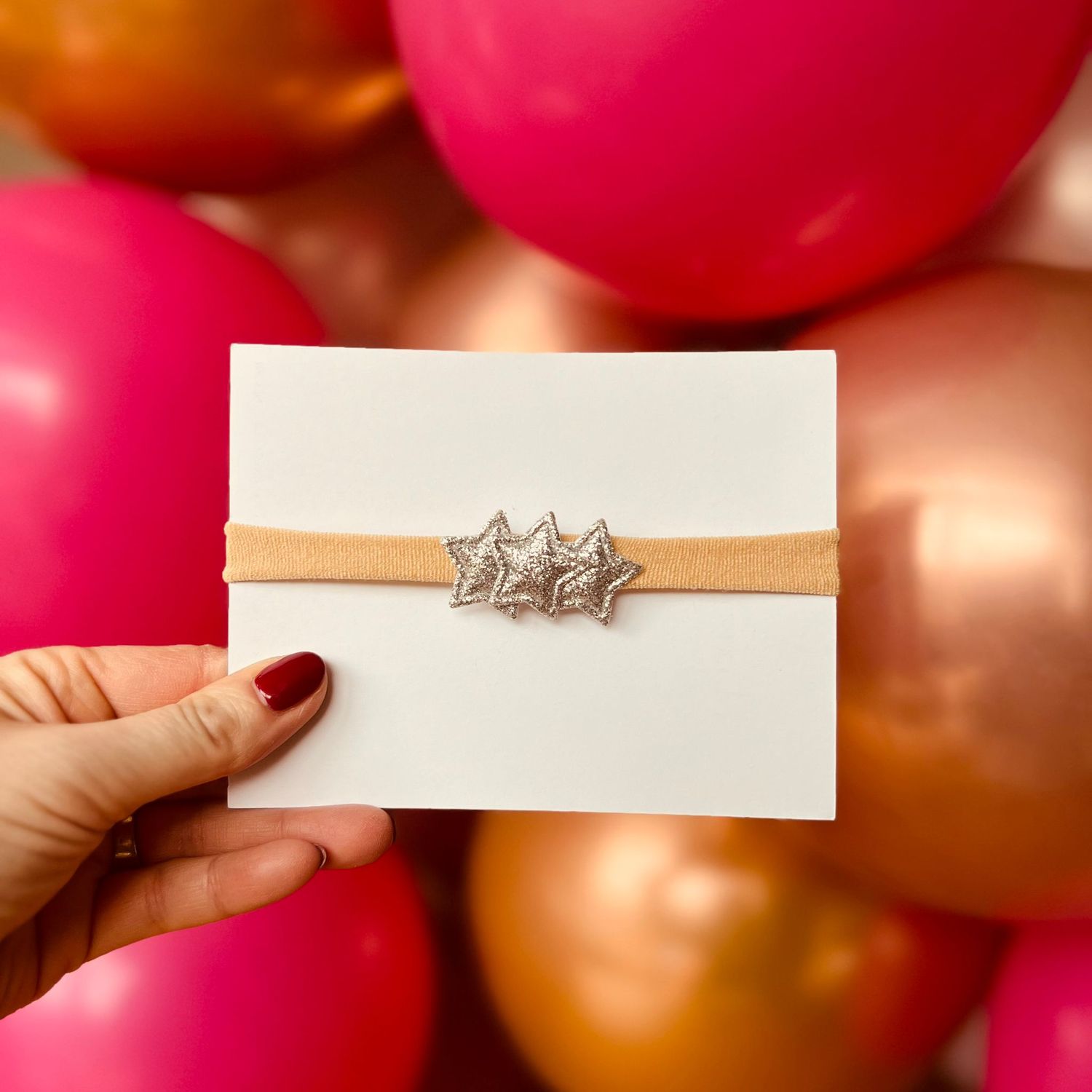 Baby haarbandje - elastiek - met sterretjes - zilver - glitters - kerst – feestdagen