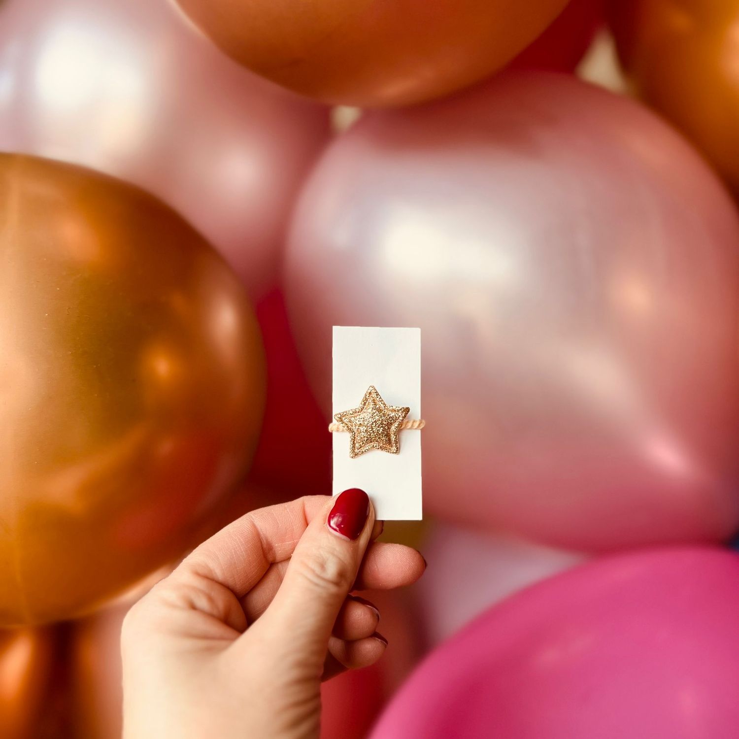Elastiek - per stuk - hippe kleuren - meisjes - met ster - kerst - feestdagen - glitters - goud - mini