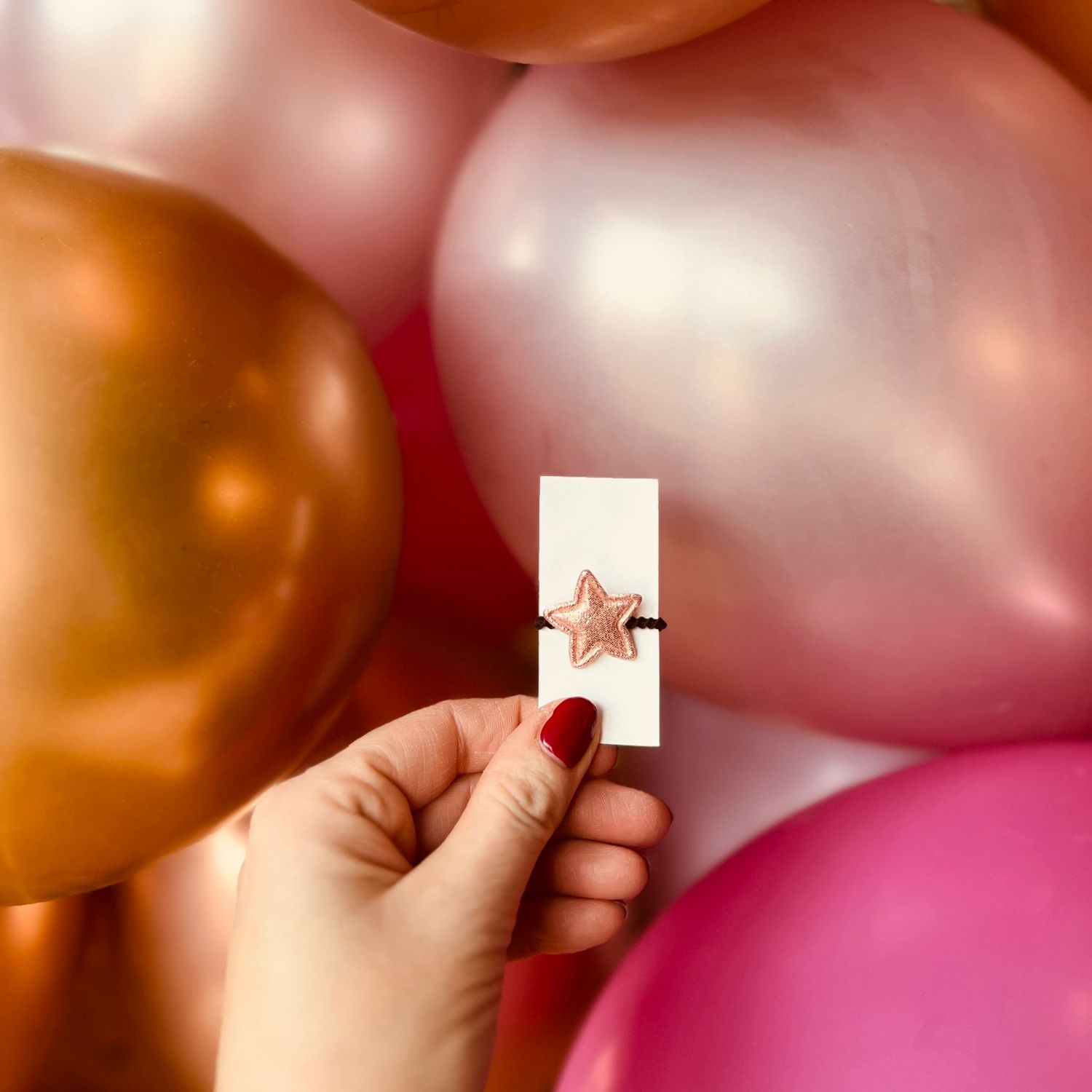 Elastiek - per stuk - hippe kleuren - meisjes - met ster - kerst - feestdagen - glimmend - roze - mini