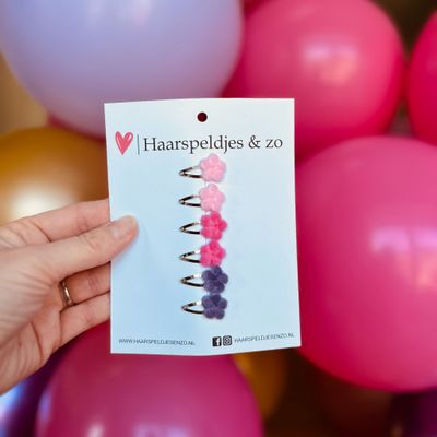 Baby haarspeldjes - mini - 2cm groot - voor de eerste lokjes haar - bloemetjes - fluffy - roze en paars