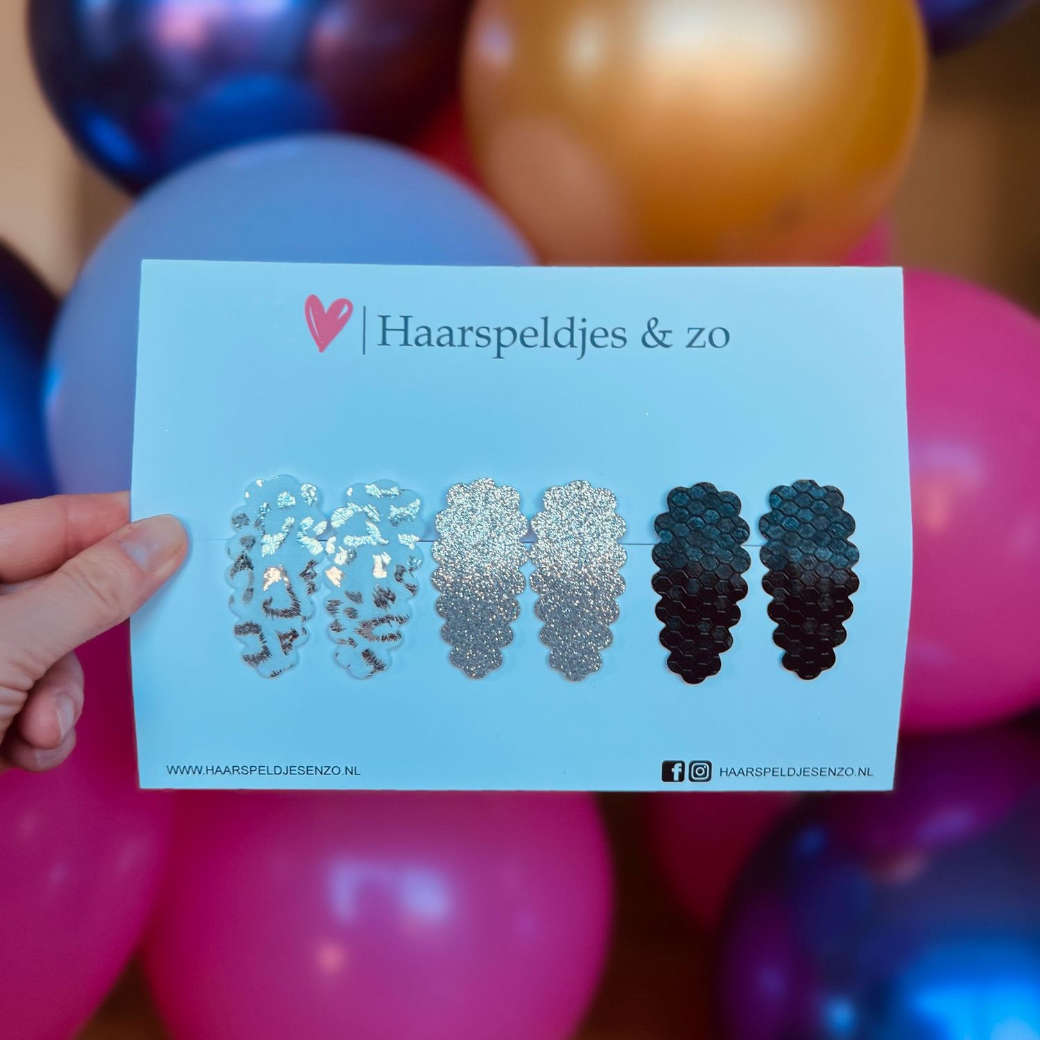 Haarspeldje Liz - golvend - setje - zwart - zilver - 5 cm speldjes