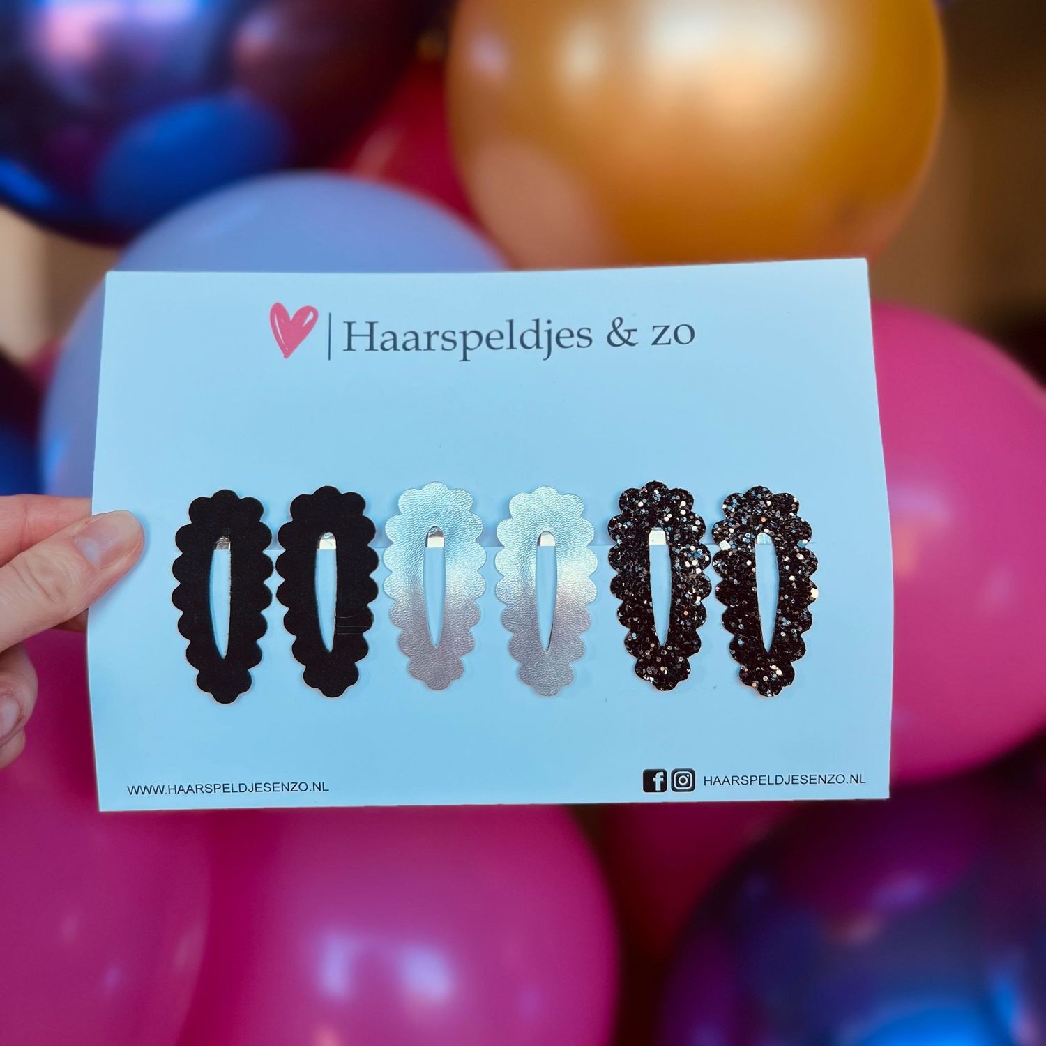 Haarspeldje Noor - golvend - open - setje - zwart - zilver - 4 cm speldjes