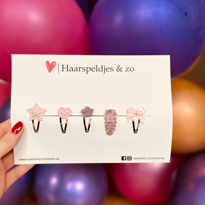 Try-out mix - mix van verschillende speldjes - bloemetjes - 3 cm speldjes - kerst - feestdagen - glimmers - glitters - roze