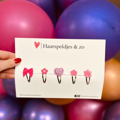 Try-out mix - mix van verschillende speldjes - bloemetjes - 3 cm speldjes - kerst - feestdagen - glimmers - glitters - roze