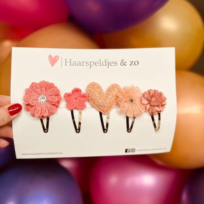 Try-out mix - mix van verschillende speldjes - bloemetjes - 5 cm speldjes - kerst - feestdagen - glitters - glimmend - roze