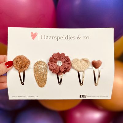 Try-out mix - mix van verschillende speldjes - bloemetjes - 5 cm speldjes - kerst - feestdagen - glitters - glimmend - beige/bruin/paars