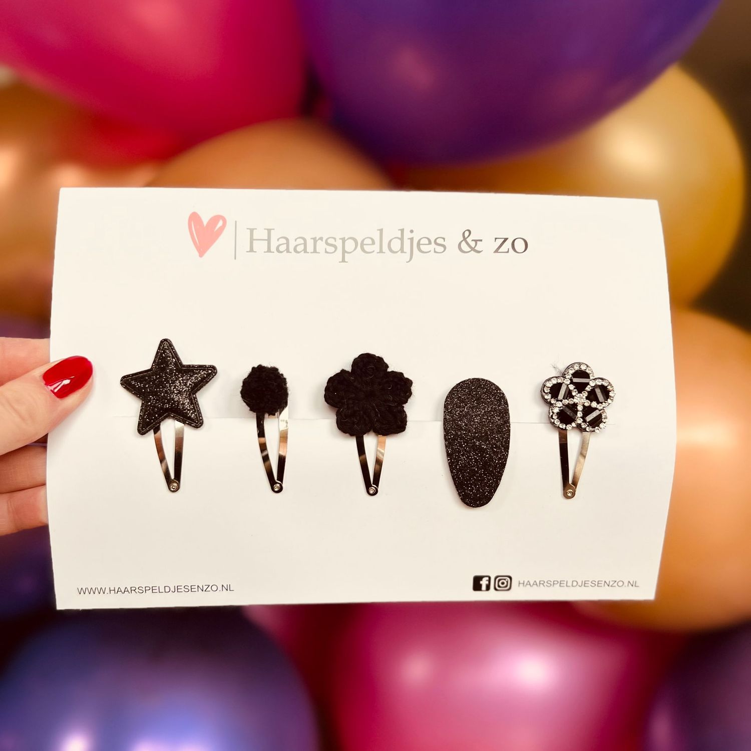 Try-out mix - mix van verschillende speldjes - bloemetjes - 4 cm speldjes - kerst - feestdagen - glitters - glimmend - zwart