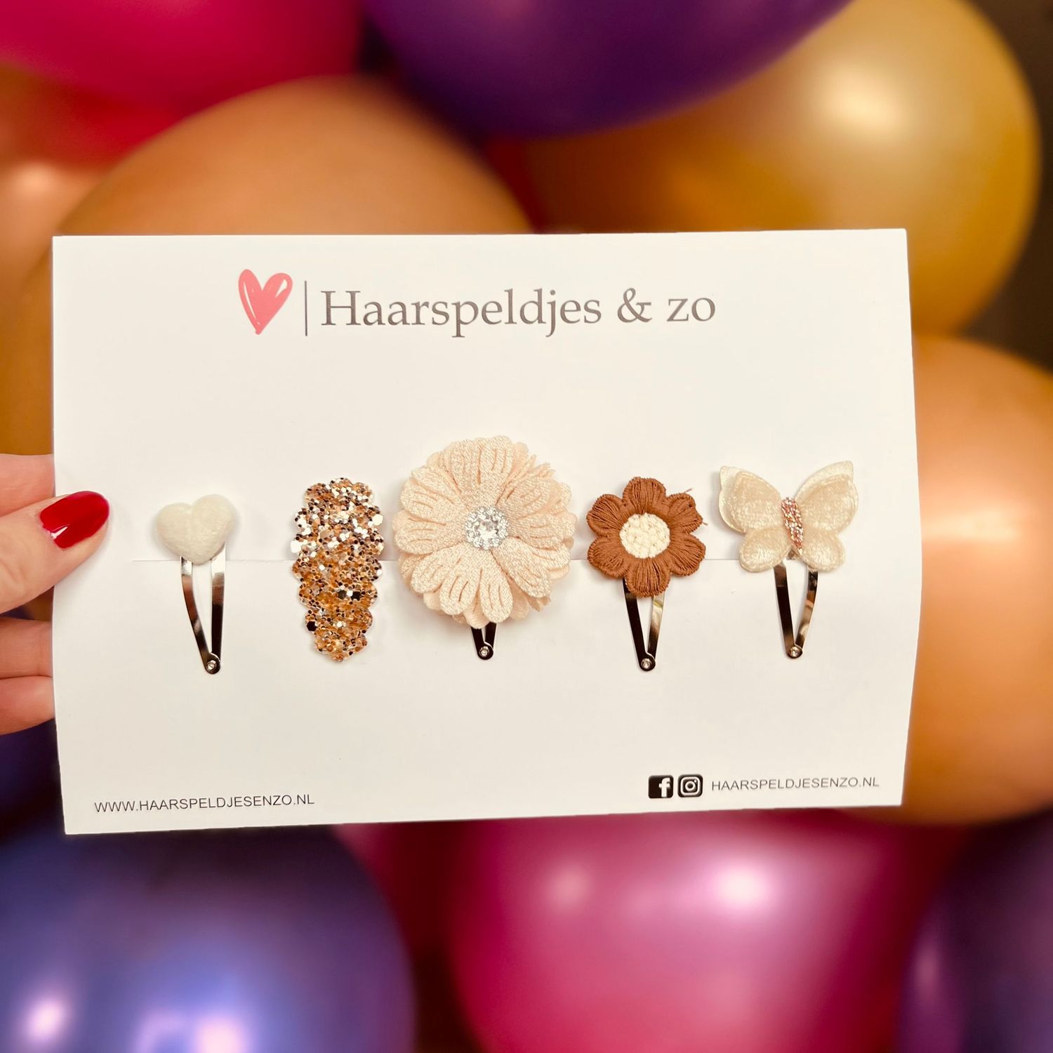 Try-out mix - mix van verschillende speldjes - bloemetjes - 4 cm speldjes - kerst - feestdagen - glitters - glimmend - beige/bruin