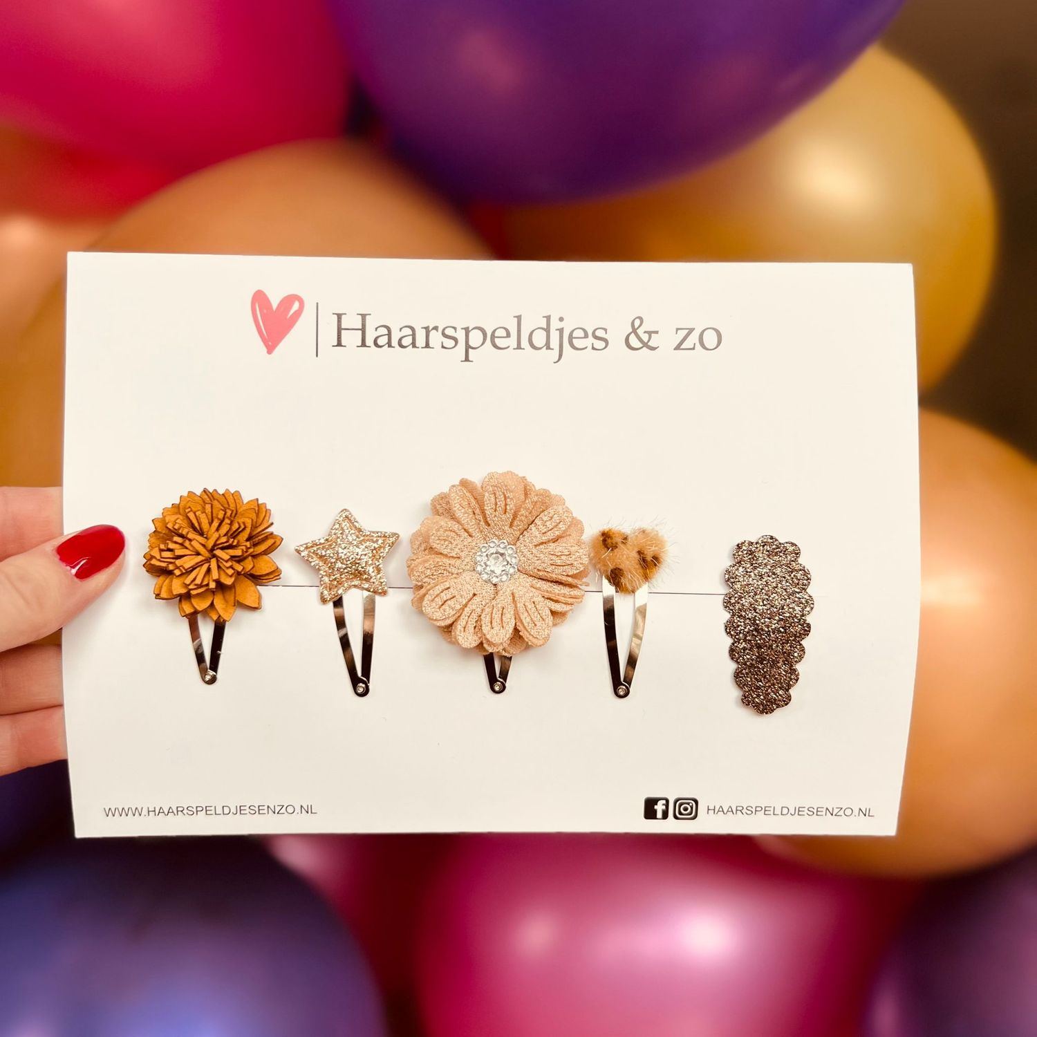 Try-out mix - mix van verschillende speldjes - bloemetjes - 4 cm speldjes - kerst - feestdagen - glitters - glimmend - khaki/bruin