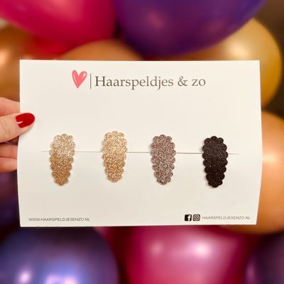Haarspeldjes Liz glitters - klikklak - kerst - feestdagen - glimmend - 4 cm speldjes - goud/zwart