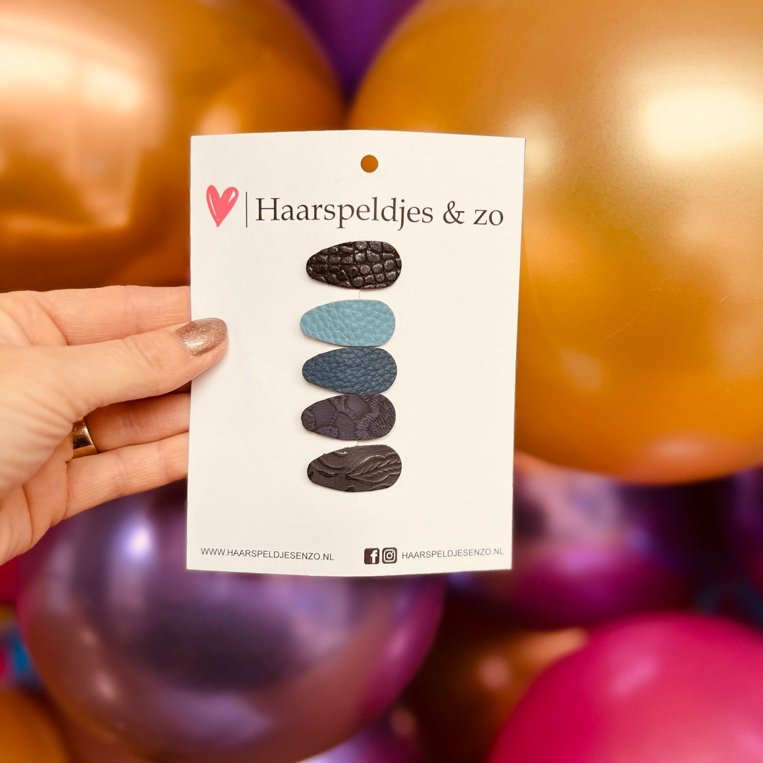 Baby haarspeldjes - mini - 2cm groot - voor de eerste lokjes haar - imitatieleer - blauw