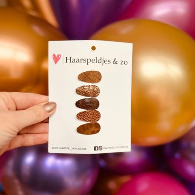 Baby haarspeldjes - mini - 2cm groot - voor de eerste lokjes haar - imitatieleer - bruin