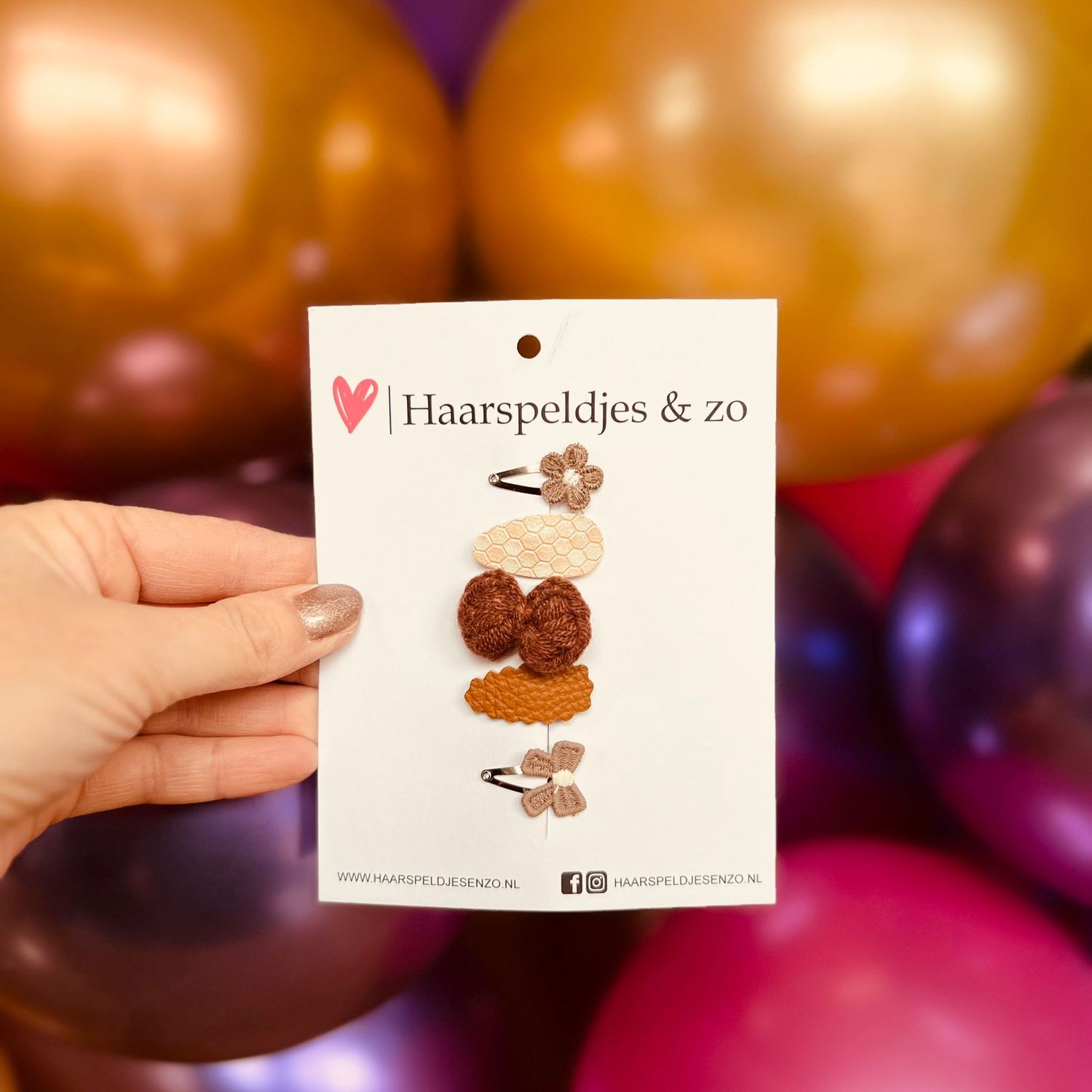 Baby haarspeldjes - mini - 2cm groot - voor de eerste lokjes haar - imitatieleer - bloemetjes - hartjes - sterretjes - bruin