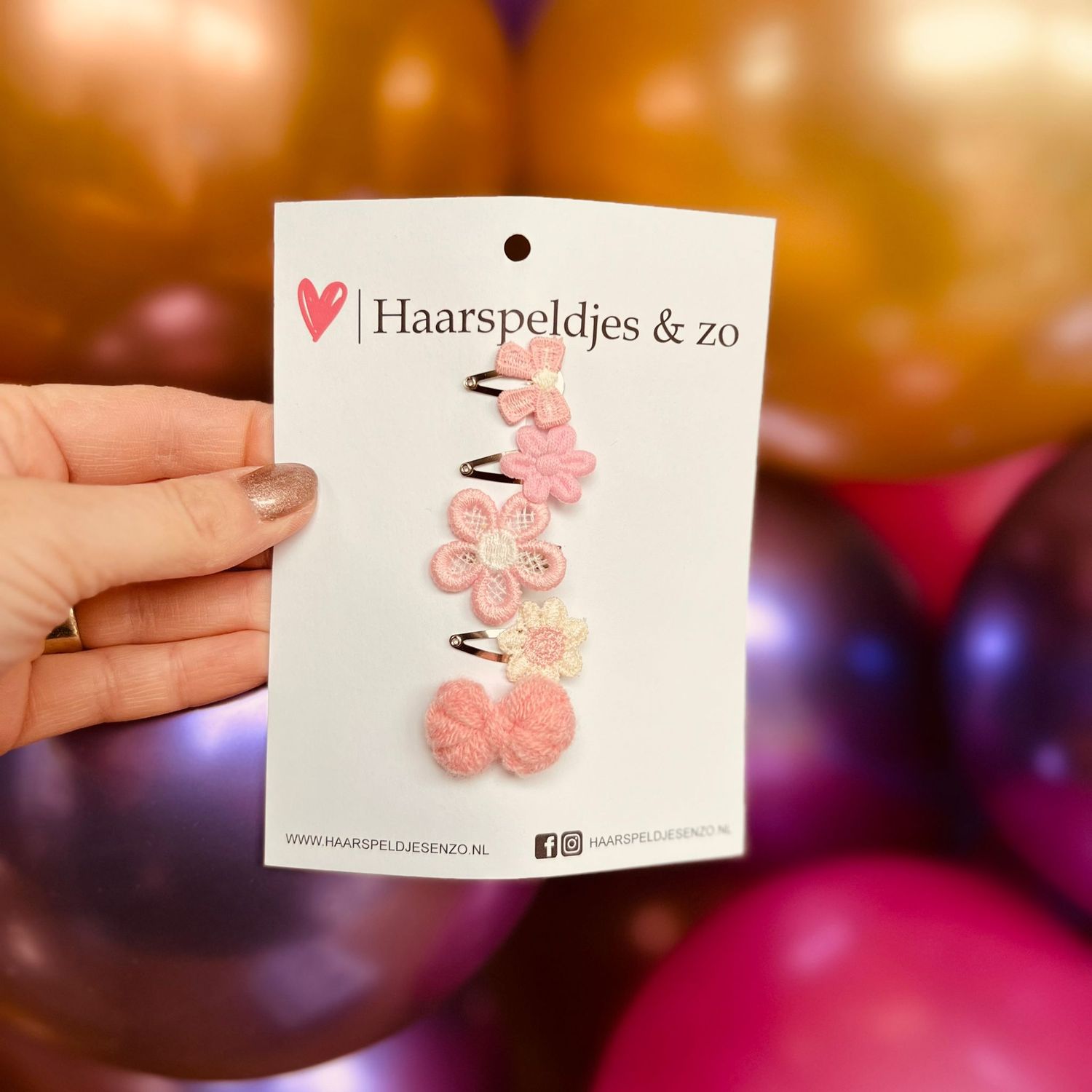 Baby haarspeldjes - mini - 2cm groot - voor de eerste lokjes haar - imitatieleer - bloemetjes - hartjes - sterretjes - roze