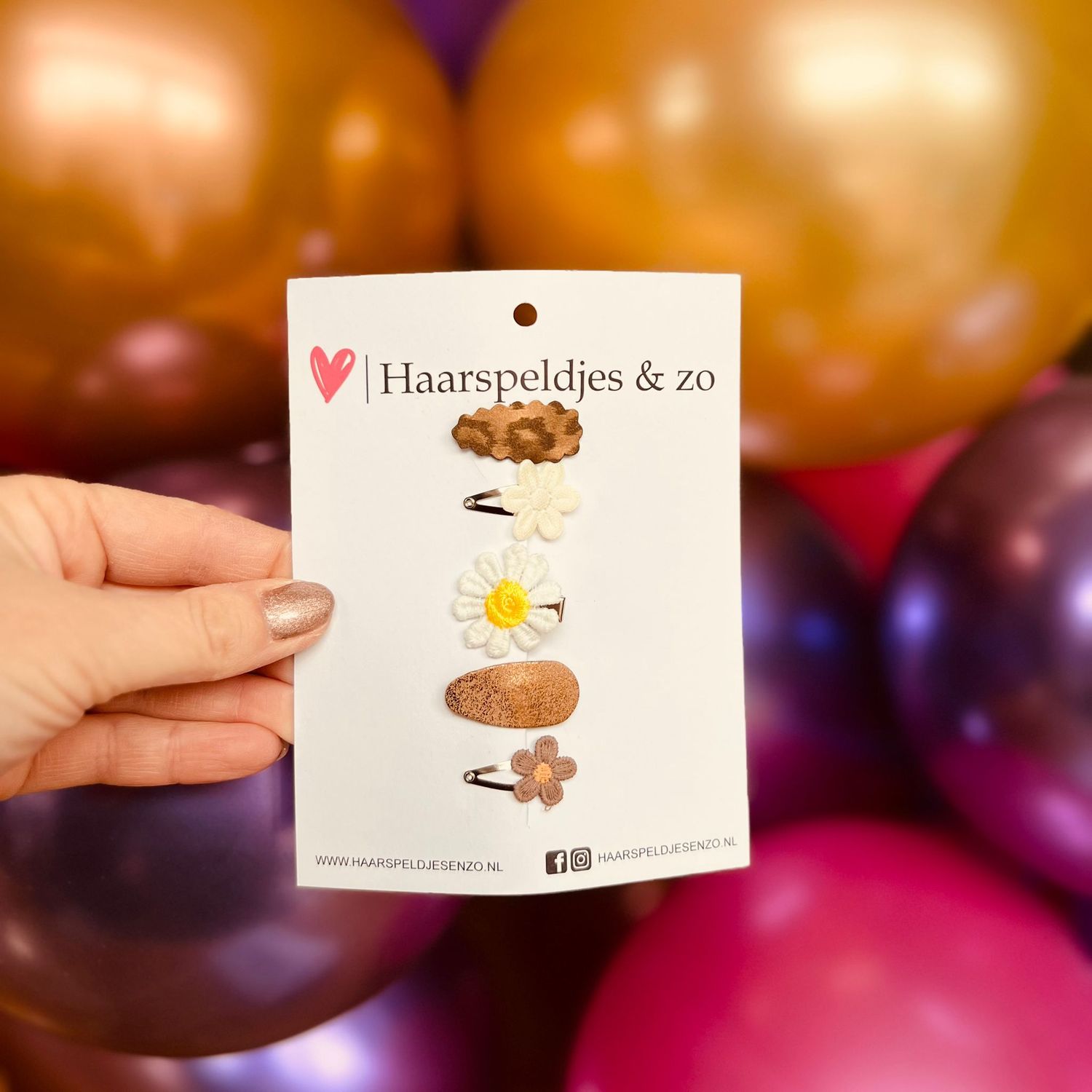 Baby haarspeldjes - mini - 2cm groot - voor de eerste lokjes haar - imitatieleer - bloemetjes - hartjes - sterretjes - beige/bruin