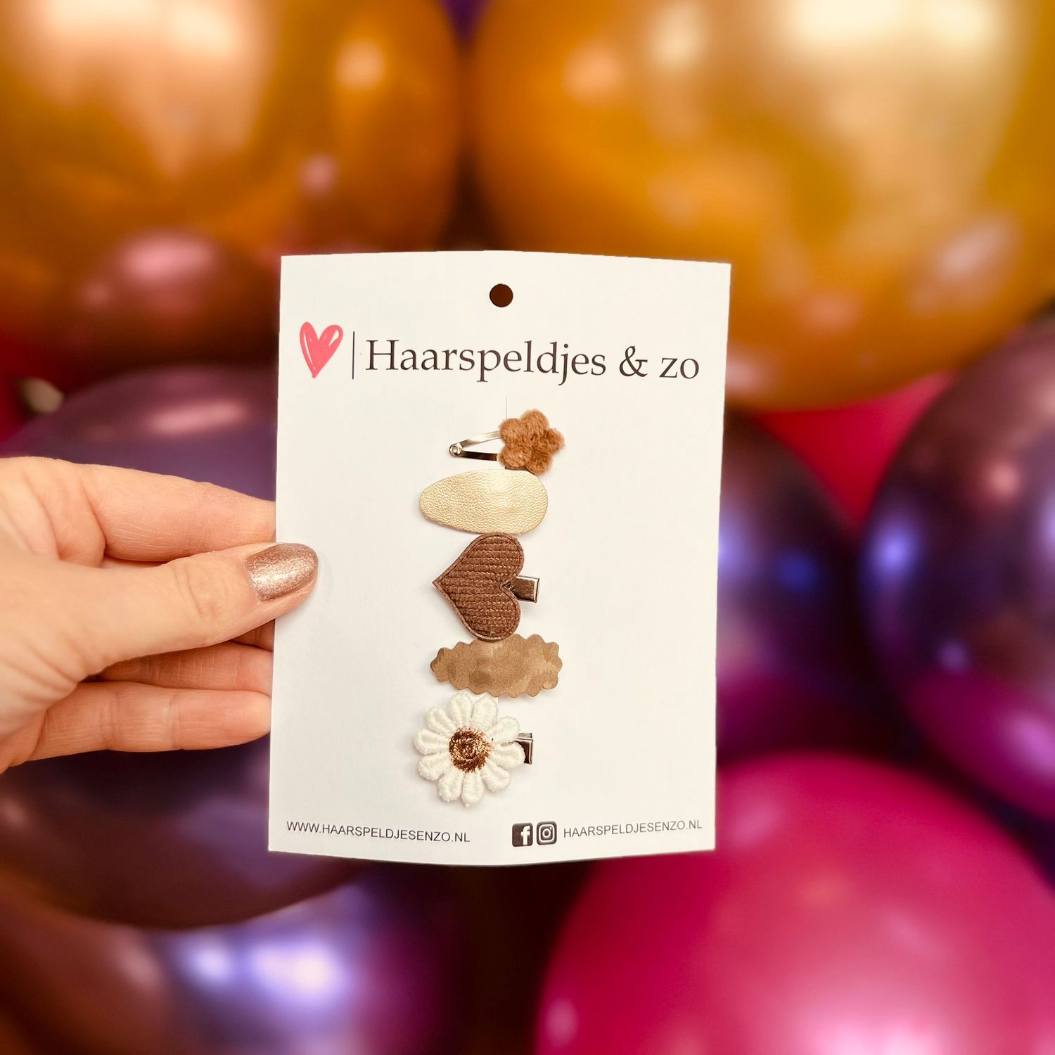 Baby haarspeldjes - mini - 2cm groot - voor de eerste lokjes haar - imitatieleer - bloemetjes - hartjes - sterretjes - bruin