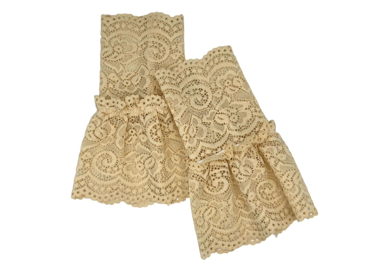 Beige kanten manchetten - mouwtjes - met elastiek - rekbaar