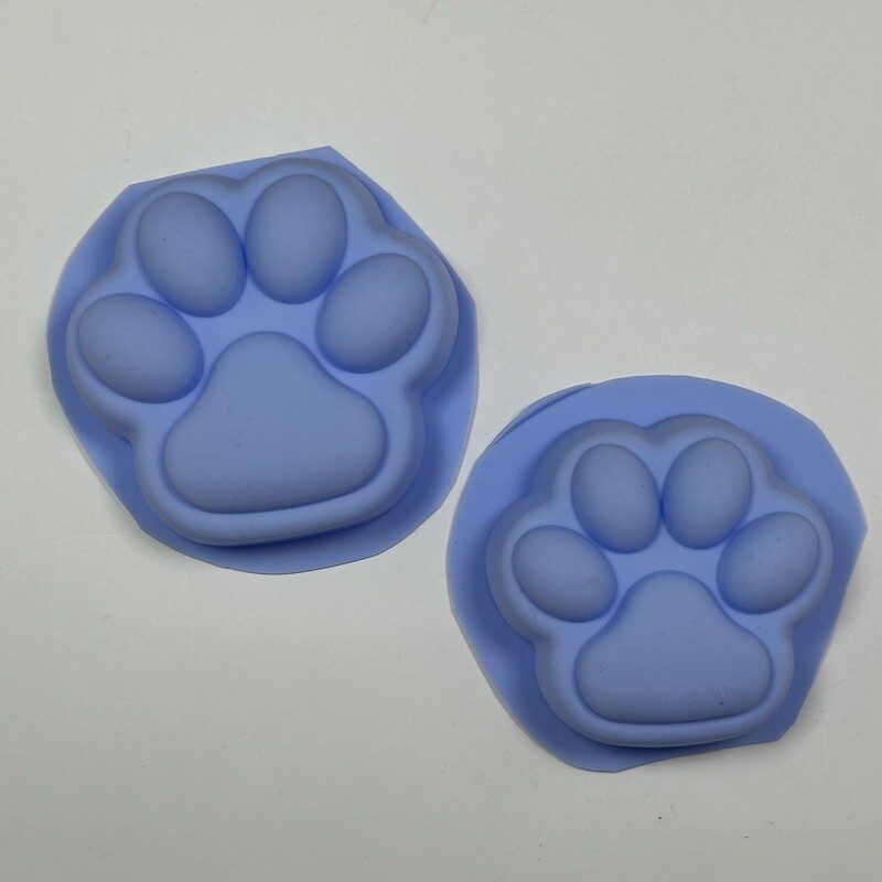 Set de 1 molde de silicon de huellitas de gato con volumen.