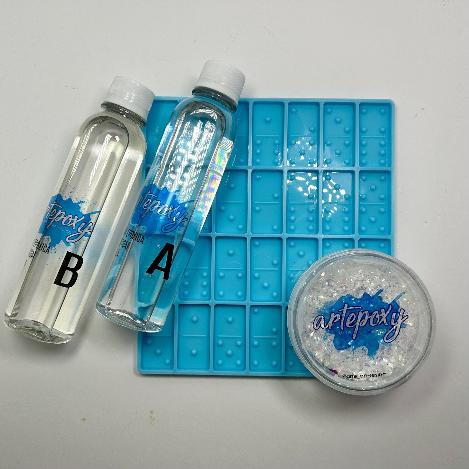 Molde domino
Resina 500ml.
Escarcha tornasol