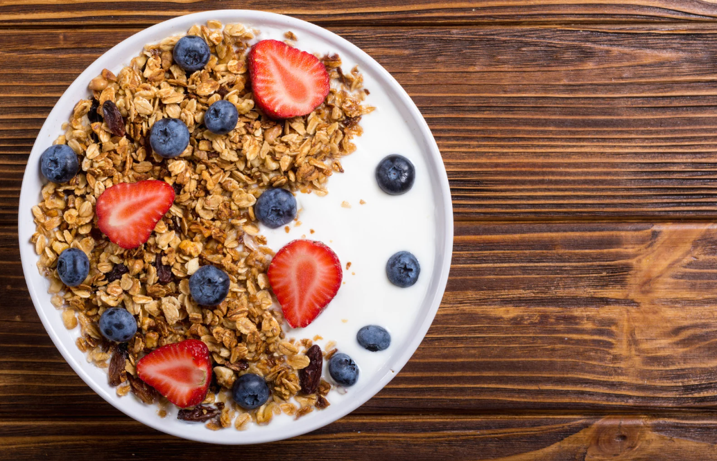 Yoghurt met granola (V+)