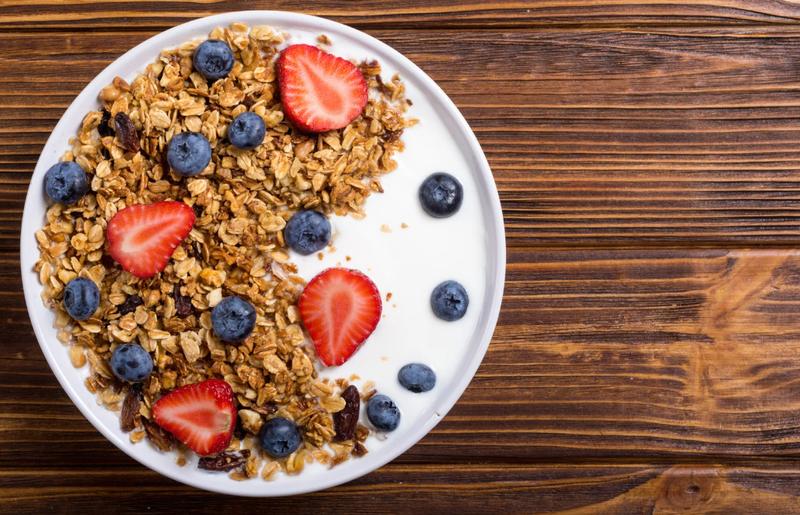 Yoghurt met granola (V+)