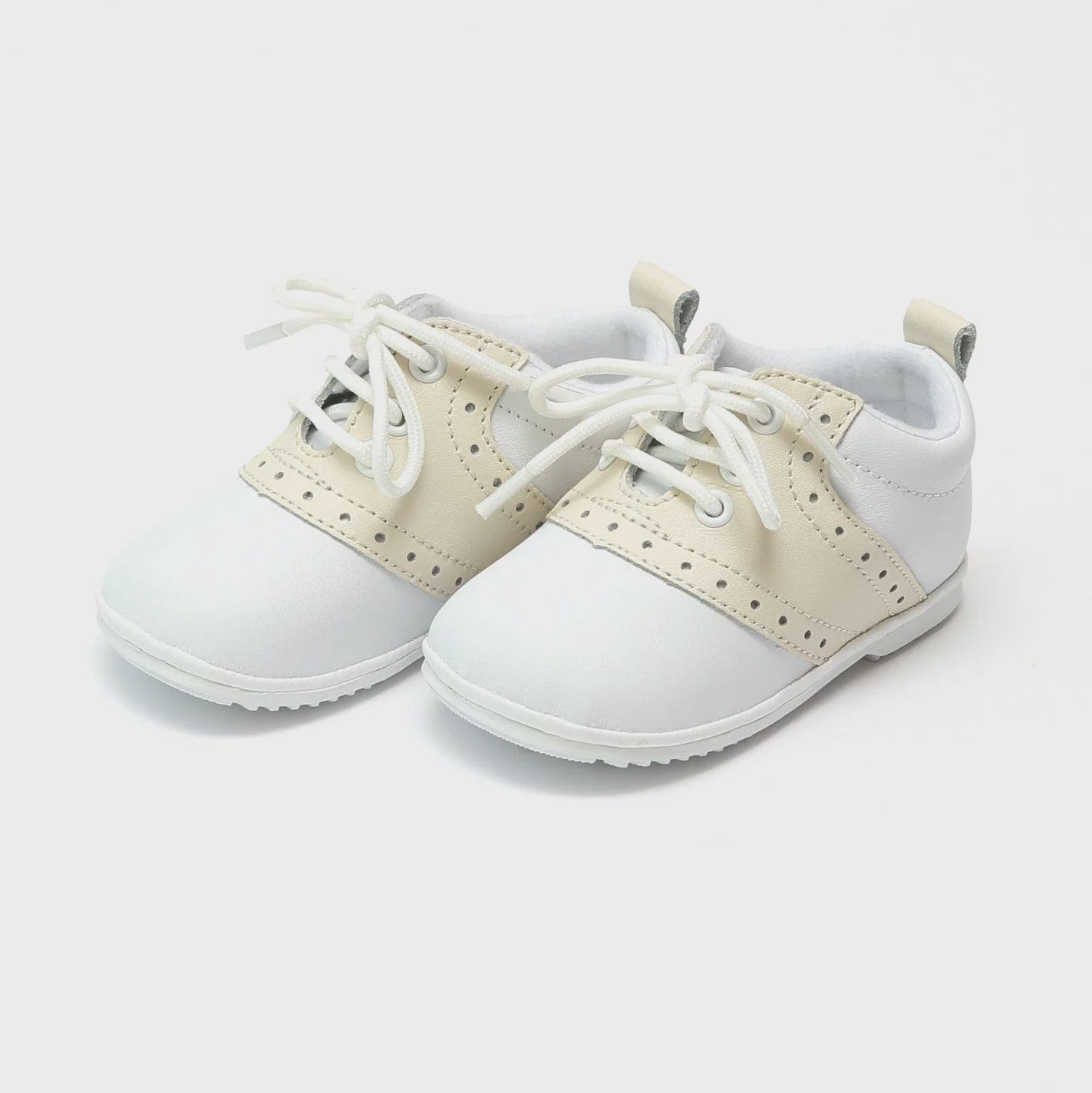 Austin Oxford | White With Beige