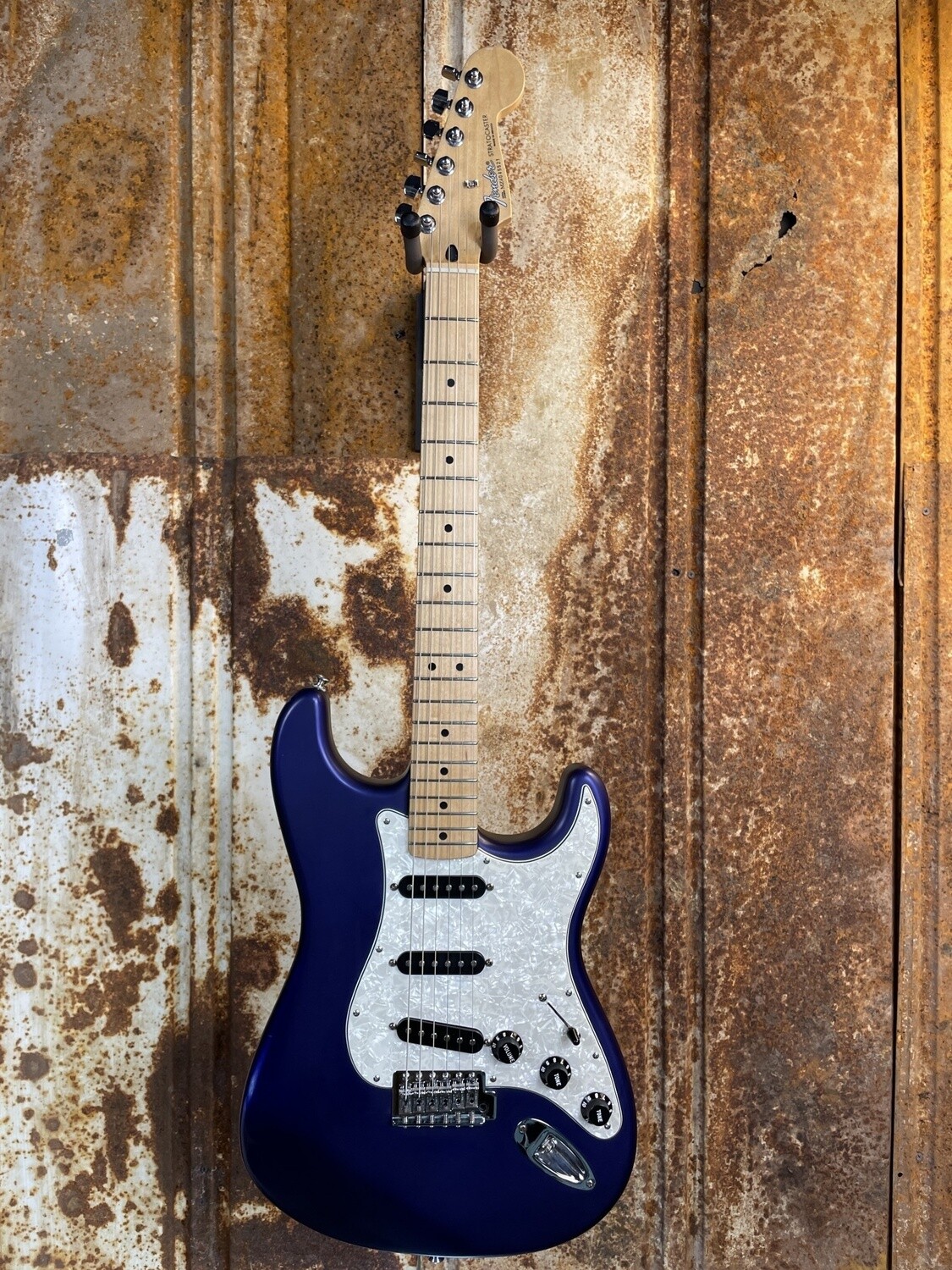 Fender Stratocaster MIM 2004 (used)