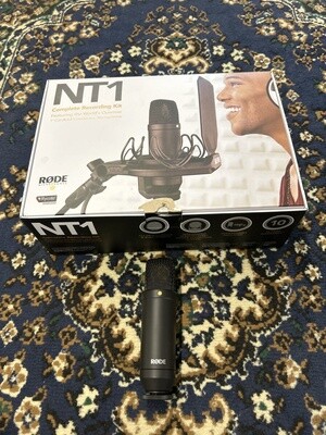 RODE NT-1 KIT w/ Shockmount and Pop Filter (Used)