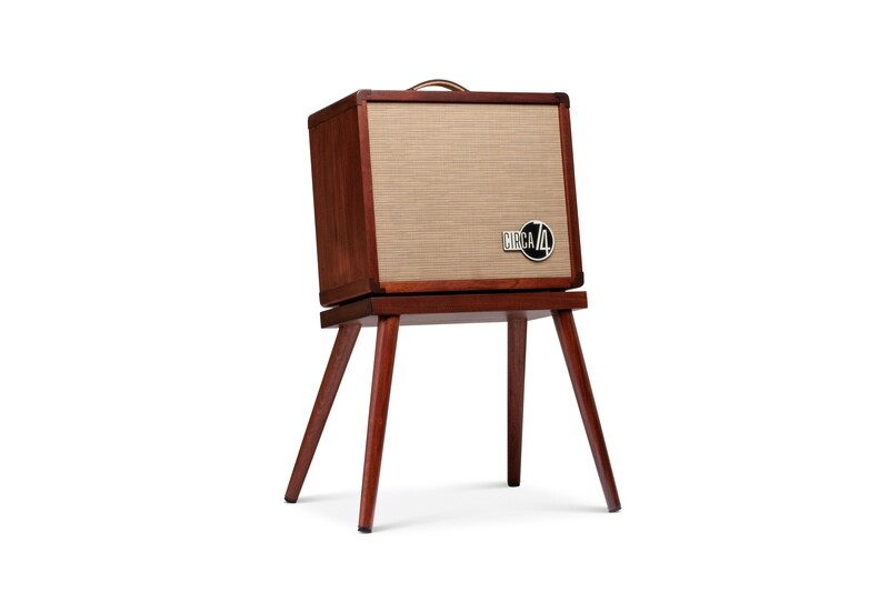 Taylor Circa 74 150-watt Acoustic Guitar and Vocal Amplifier