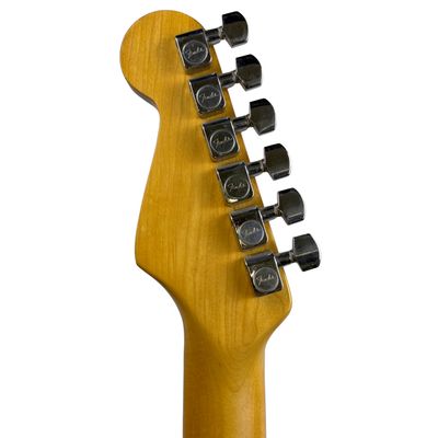 Fender Stratocaster 1983 W/HSC (Used)