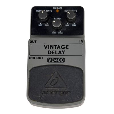 Behringer Vintage Analog Delay Effects Pedal VD400 (used)