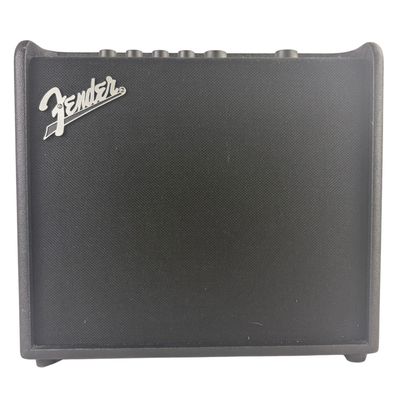 Fender Mustang LT25 25-Watt Guitar Combo Amp (Used)
