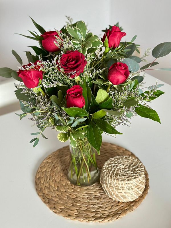 Half Dozen (6) Red Roses in a Vase
