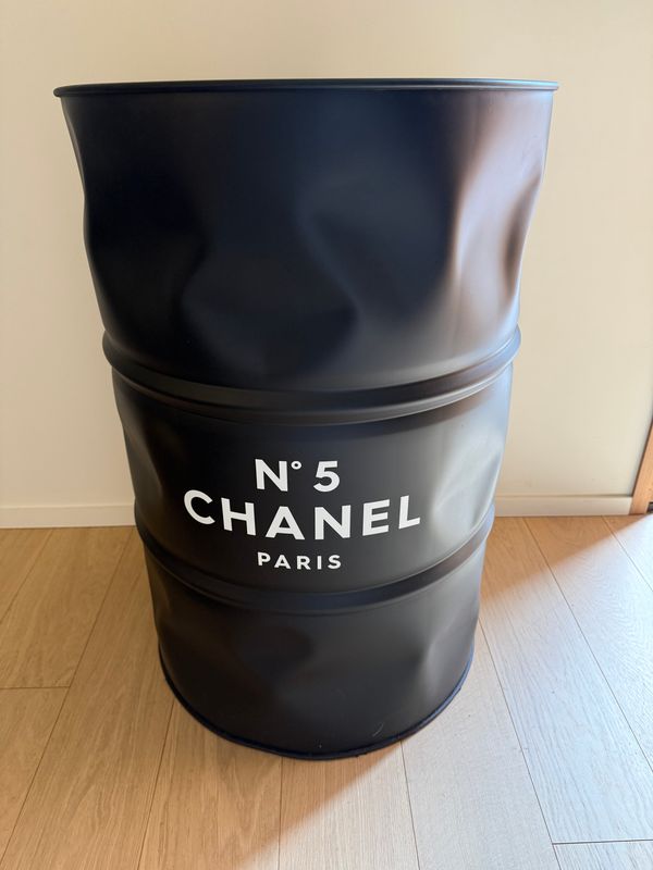 Barrel chanel