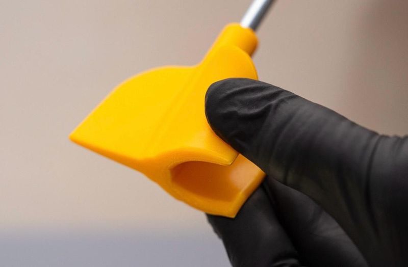 OPERA PAINT MIX - YELLOW - HS CODE 8205 5910