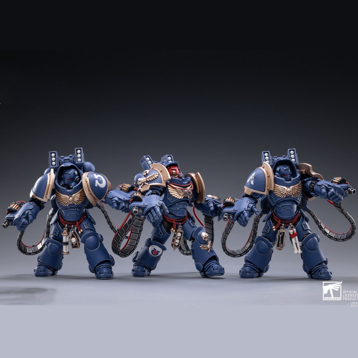 Warhammer collectibles 1/18 scale ultramarine aggressors Warhammer collectibles 1/18 scale ultramarine aggressors