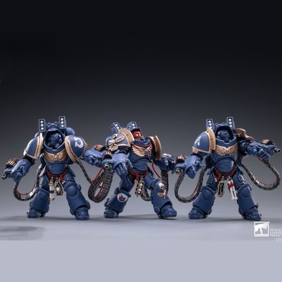 Warhammer collectibles 1/18 scale ultramarine aggressors Warhammer collectibles 1/18 scale ultramarine aggressors