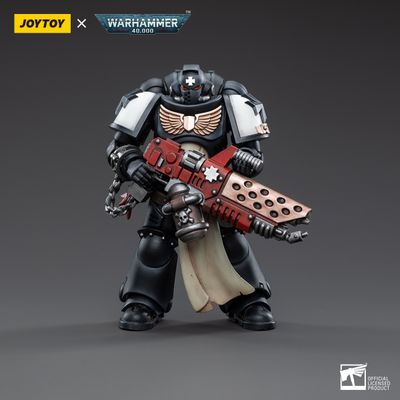 Warhammer Collectibles: 1/18 Scale Black Templars Primaris Initiate Brother Raemont Warhammer Collectibles: 1/18 Scale Black Templars Primaris Initiate Brother Raemont