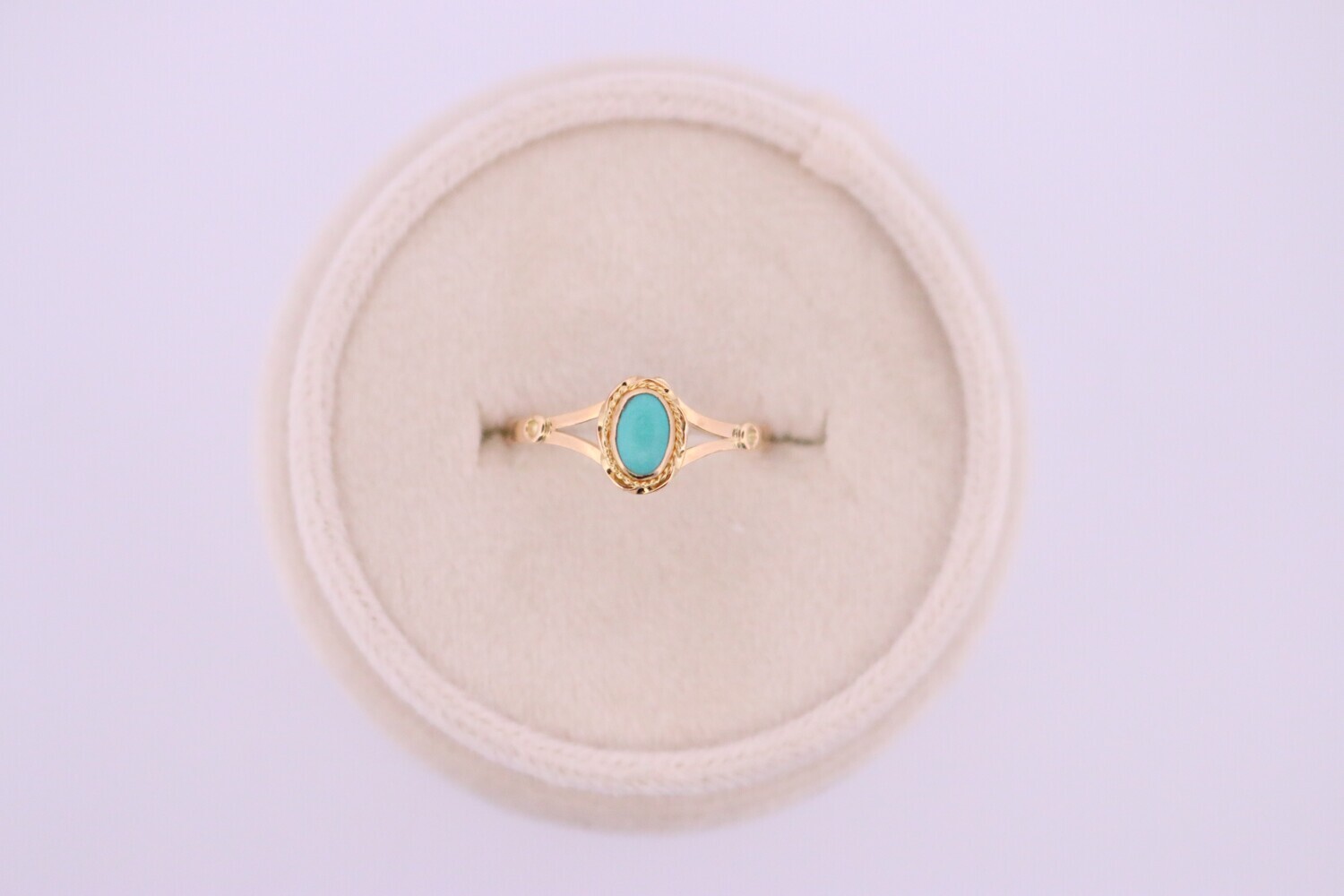 18ky Turquoise Bezel Style Ring 1.5gr