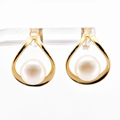 14ky 8.5mm White Button Pearl Loop Stud Earrings