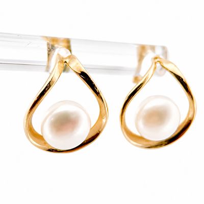 14ky 8.5mm White Button Pearl Loop Stud Earrings