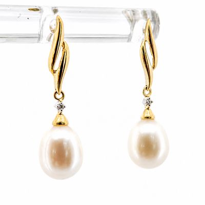 10ky Pearl Dangle Earrings with Melee Accent