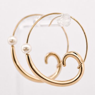 10ky Anticlastic Swirl Hoops with Sliding Freshwater Pearl Earrings