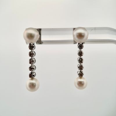 14kw Diamond and Pearl Drop Down Earrings