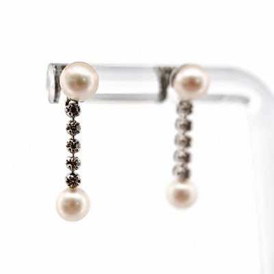 14kw Diamond and Pearl Drop Down Earrings