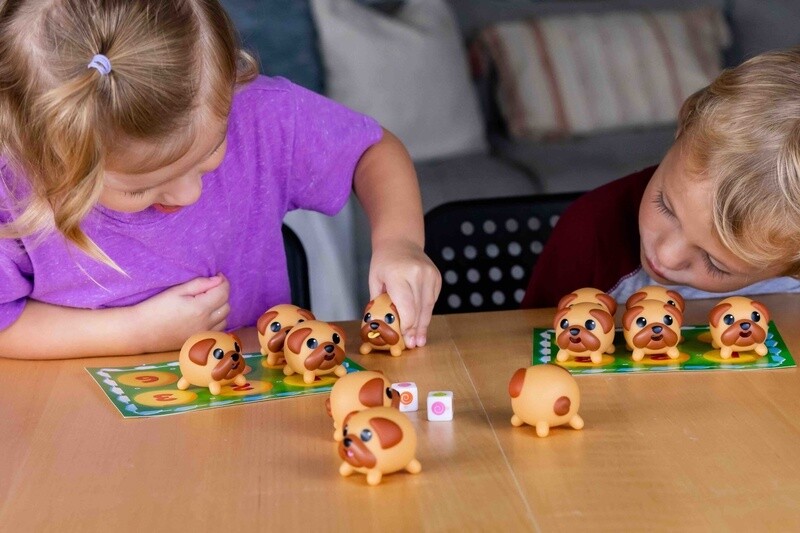 Tongues out !  jeu de pug en squishy