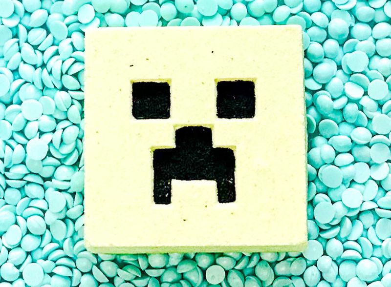 Bombe de bain + Surprise - Minecraft Bombe de bain + Surprise - Minecraft