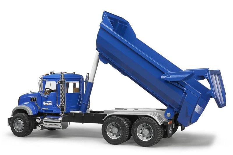MACK Granite Halfpipe Dump Truck