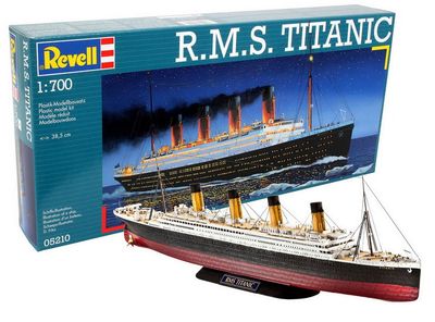 Titanic 1:700